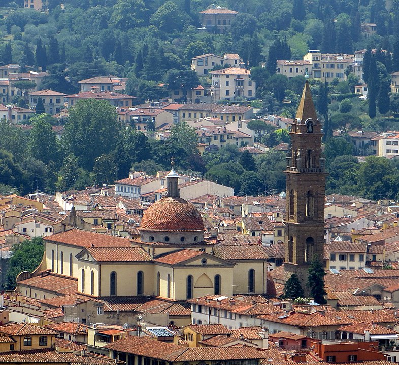 La basilica e il convento del Santo Spirito nel panorama dell'Oltrarno. Foto di Luca Aless - Opera propria, CC BY-SA 3.0, https://commons.wikimedia.org/w/index.php?curid=33605289