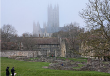 Il sito sacro di Canterbury e l’architettura cristiana alto-medievale nella storia dell’Anglia